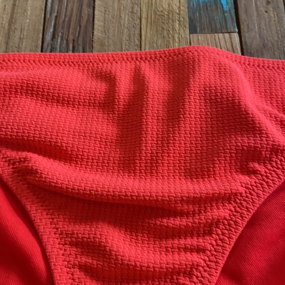 Jessica Simpson Monet Texture Shirred Side Sz XL - Picture 9 of 9